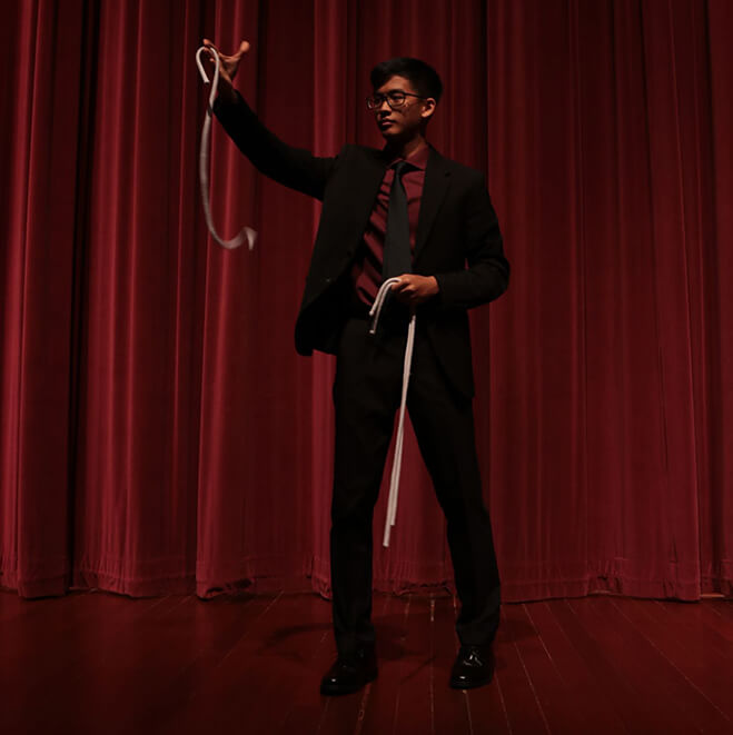 close-up-magic-show
